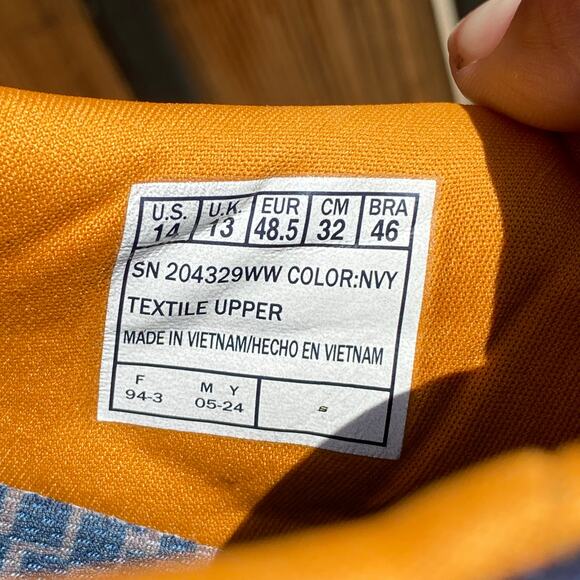 Sketchers Men's Relaxed Fit Good Year Sole Memory Foam Extra Wide Shoes Size 14 - Picture 5 of 6